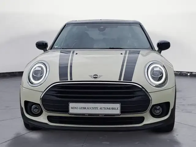 MINI Cooper Clubman