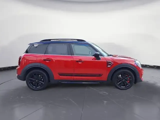 MINI John Cooper Works Countryman