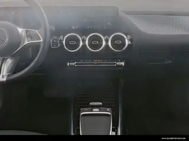 Mercedes-Benz GLA 180