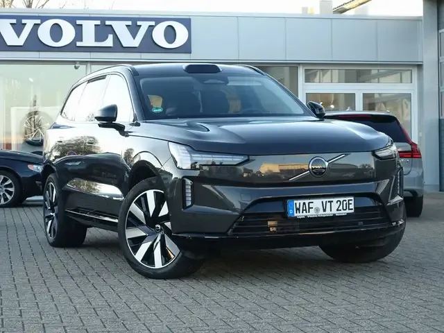 Volvo EX90