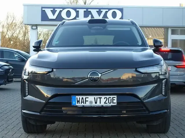 Volvo EX90