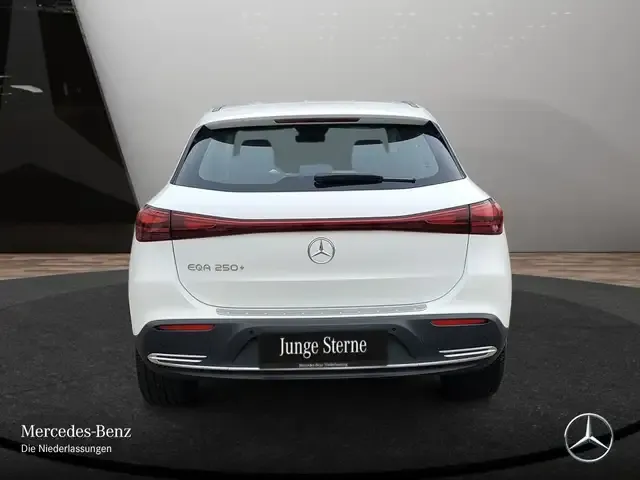 Mercedes-Benz EQA 250