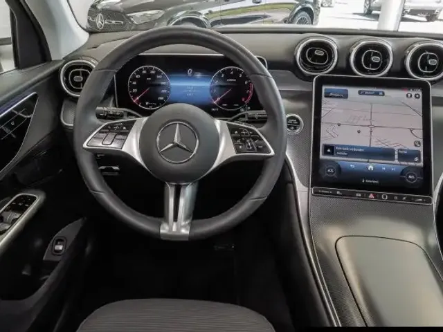 Mercedes-Benz GLC 200