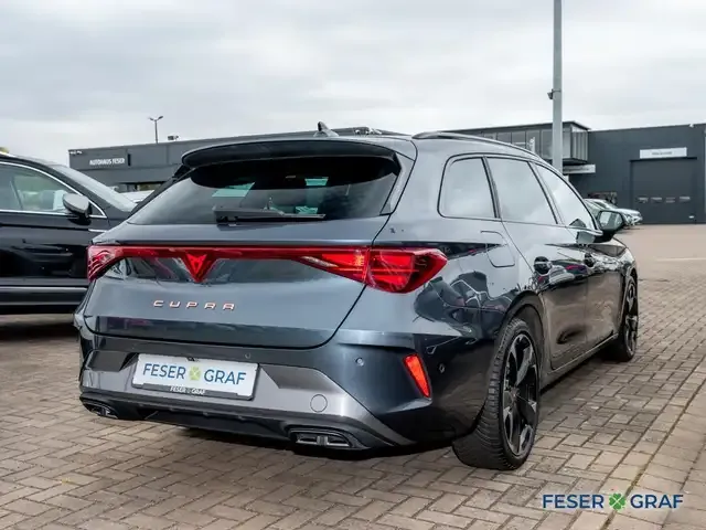 CUPRA Leon