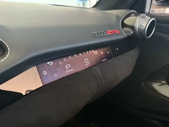 Ferrari 812