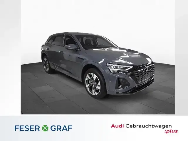 Audi Q8 e-tron