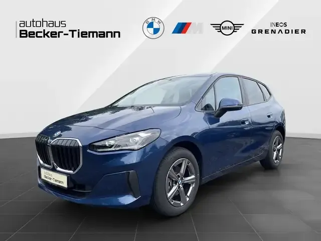 BMW 216