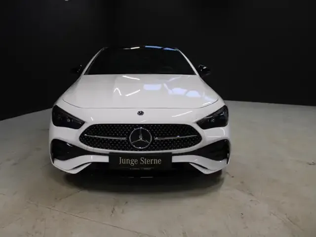 Mercedes-Benz CLE 180