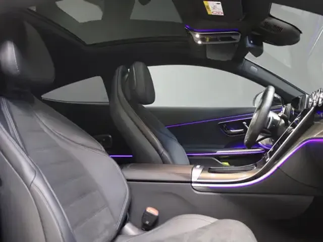 Mercedes-Benz CLE 180