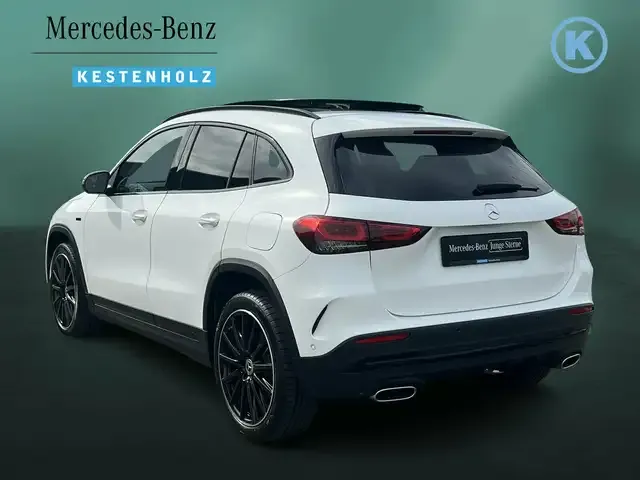 Mercedes-Benz GLA 250
