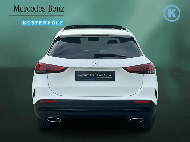 Mercedes-Benz GLA 250