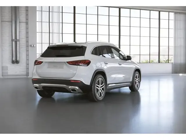 Mercedes-Benz GLA 250