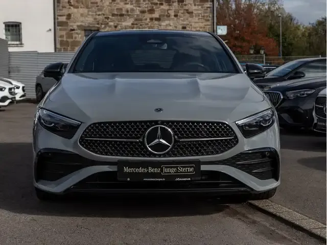 Mercedes-Benz A 250
