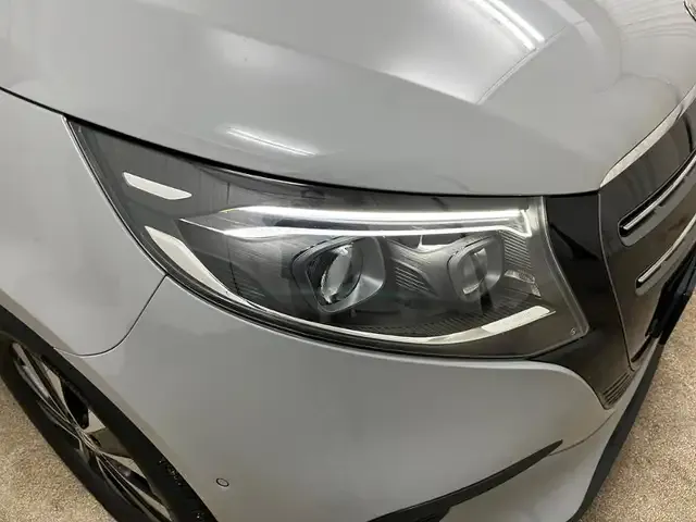 Mercedes-Benz EQV 300