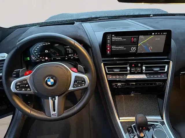 BMW M8
