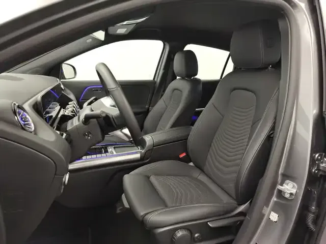 Mercedes-Benz EQA 250