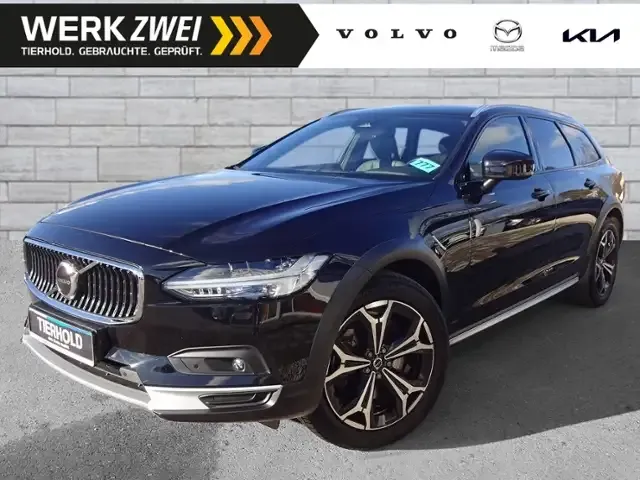 Volvo V90 Cross Country