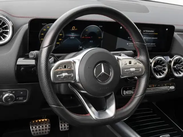 Mercedes-Benz EQA 250
