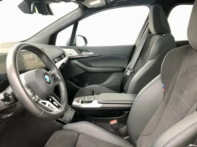 BMW 223