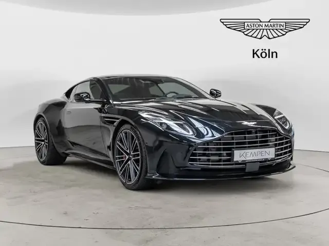 Aston Martin DB12