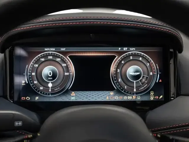 Aston Martin DB12