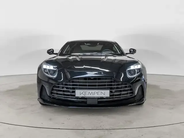Aston Martin DB12