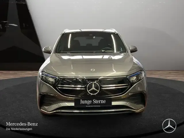 Mercedes-Benz EQA 300