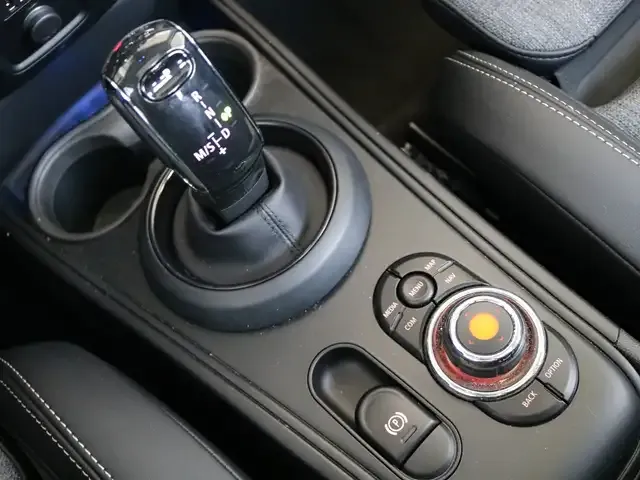 MINI Cooper D Countryman