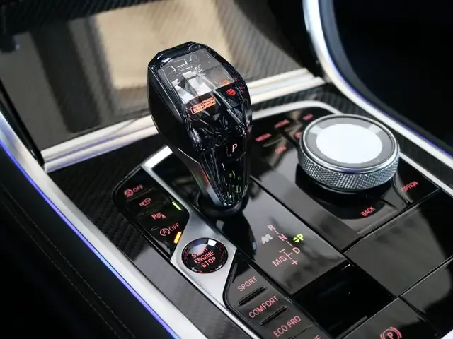 BMW M850