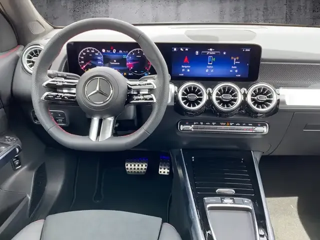 Mercedes-Benz GLB 250