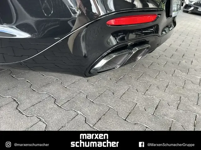 Mercedes-Benz SL 63 AMG