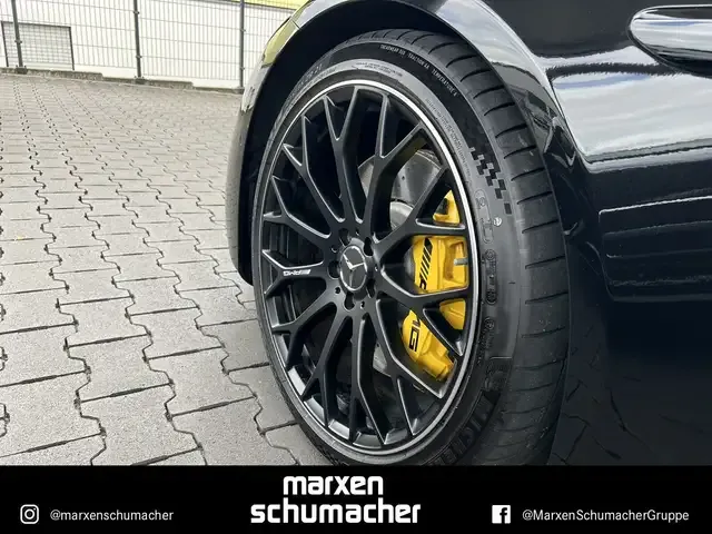 Mercedes-Benz SL 63 AMG