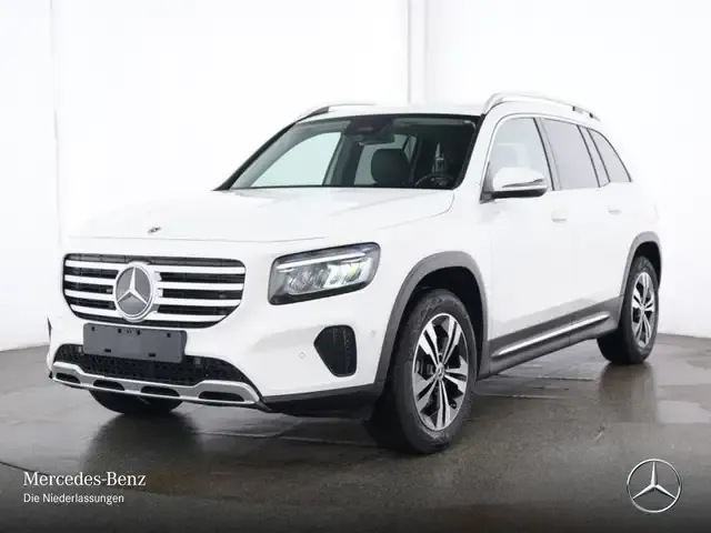 Mercedes-Benz GLB 180