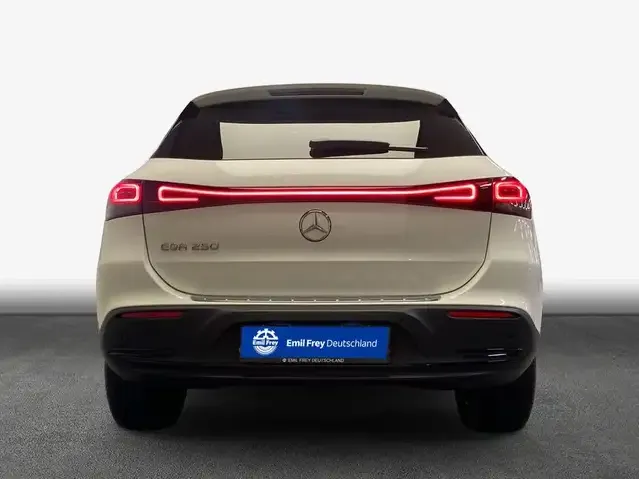 Mercedes-Benz EQA 250