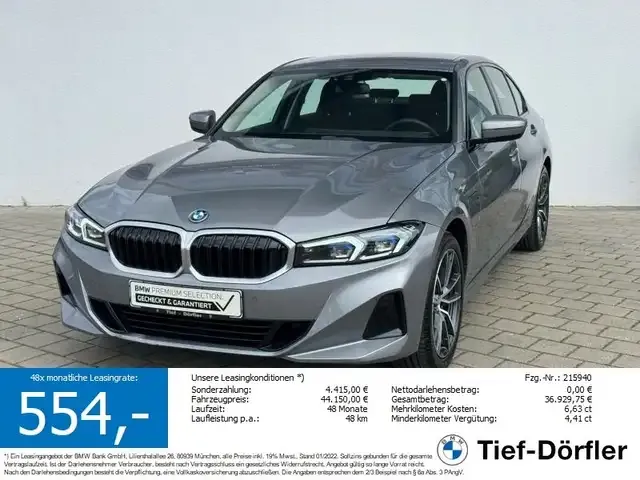 BMW 330