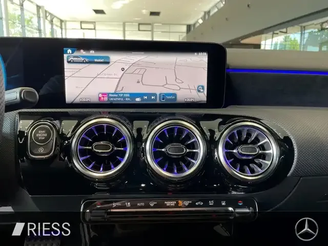 Mercedes-Benz A 35 AMG