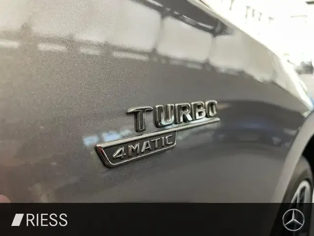 Mercedes-Benz A 35 AMG