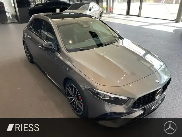 Mercedes-Benz A 35 AMG