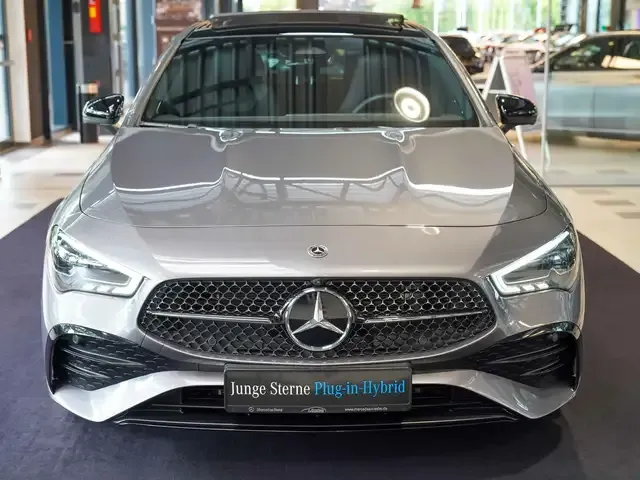 Mercedes-Benz CLA 250