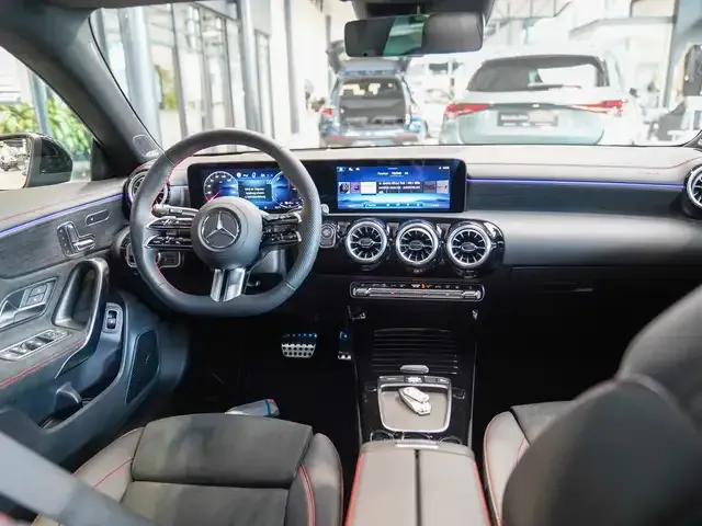 Mercedes-Benz CLA 250