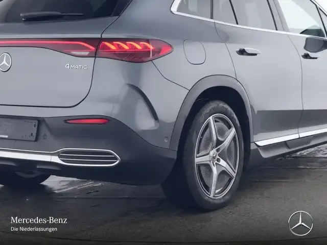 Mercedes-Benz EQE SUV