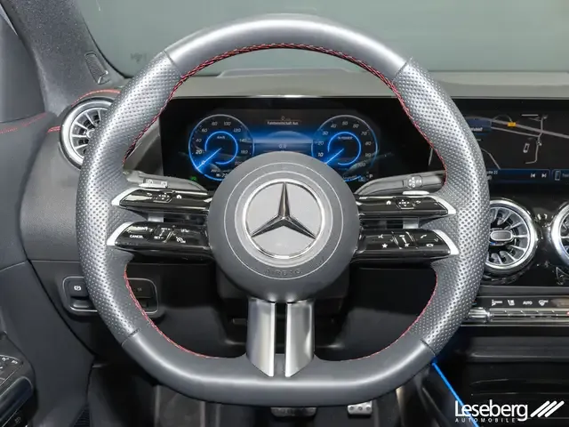 Mercedes-Benz EQA 300