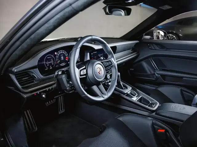 Porsche 992