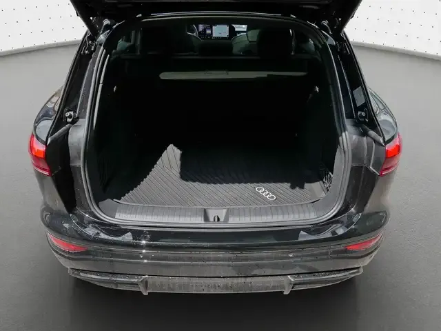 Audi Q6