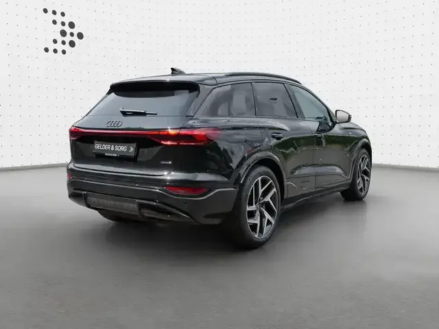 Audi Q6