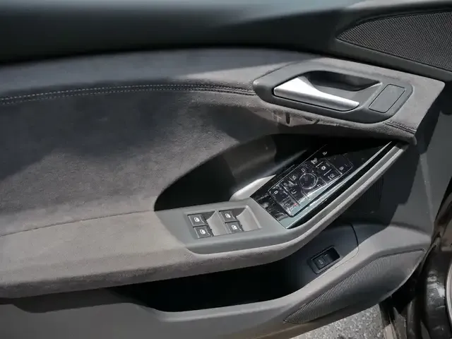 Audi Q6