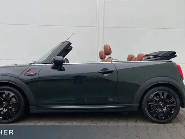 MINI John Cooper Works Cabrio