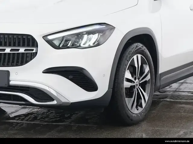 Mercedes-Benz GLA 180