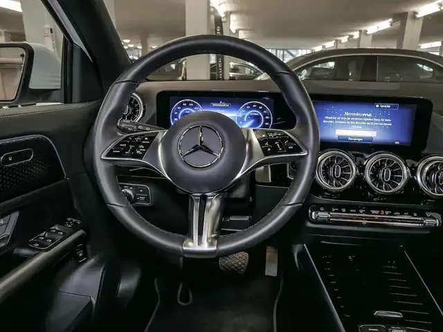 Mercedes-Benz EQA 350