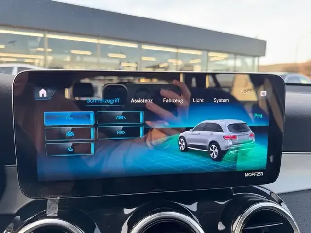 Mercedes-Benz GLC 400